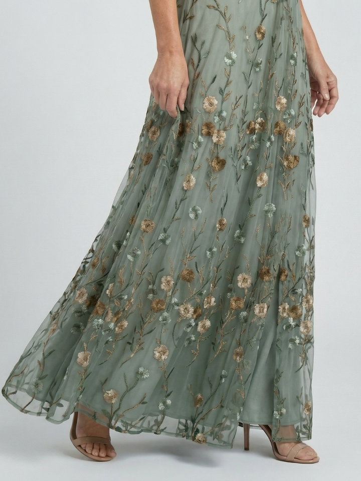 Selora | Maxi Halter Bloom Flow Dress