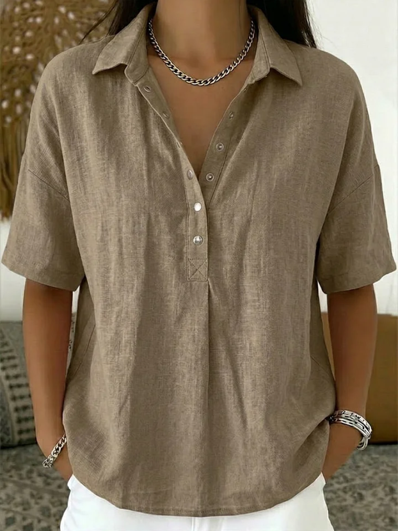 Willow | Blouse with Collar and Buttoned Details