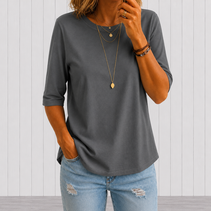 Brianna | Comfortable Coverage T-shirt