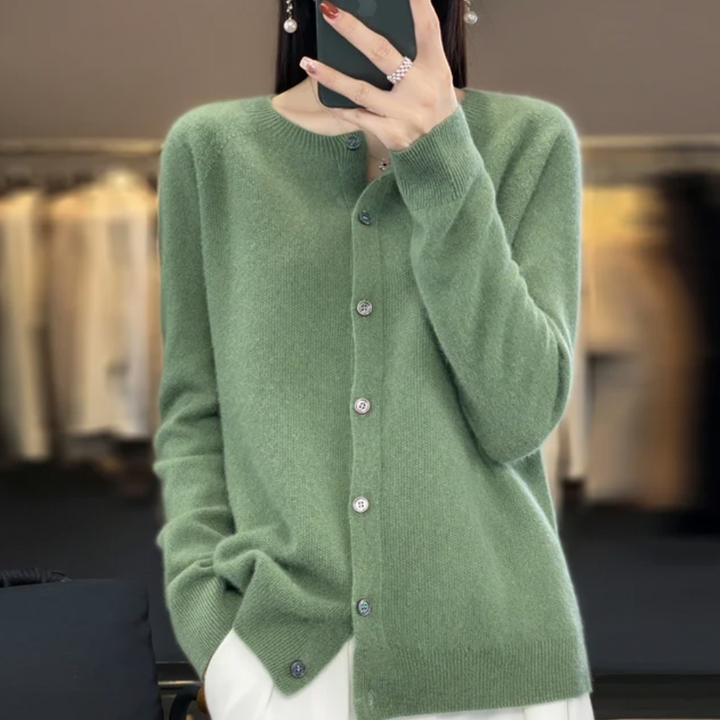 ELEANOR™ | Soft Button-Up Cardigan