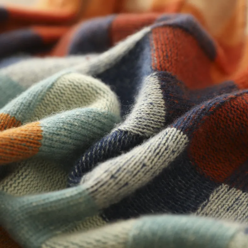 MIA™ | Retro-Inspired Plaid Sweater