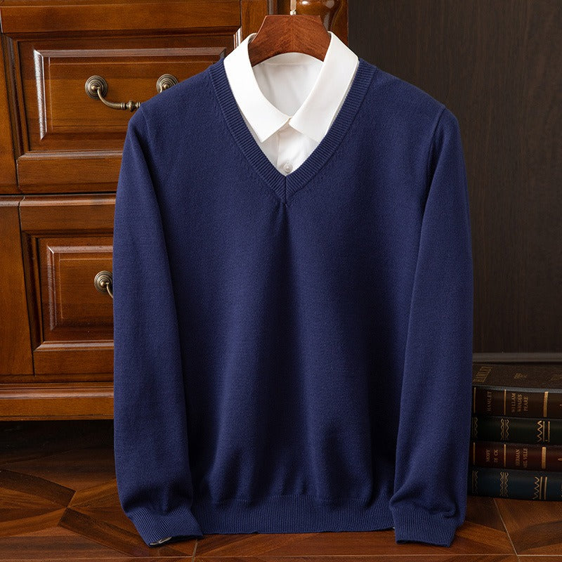 Rik | V-Neck Sweater in Soft Cotton Blend