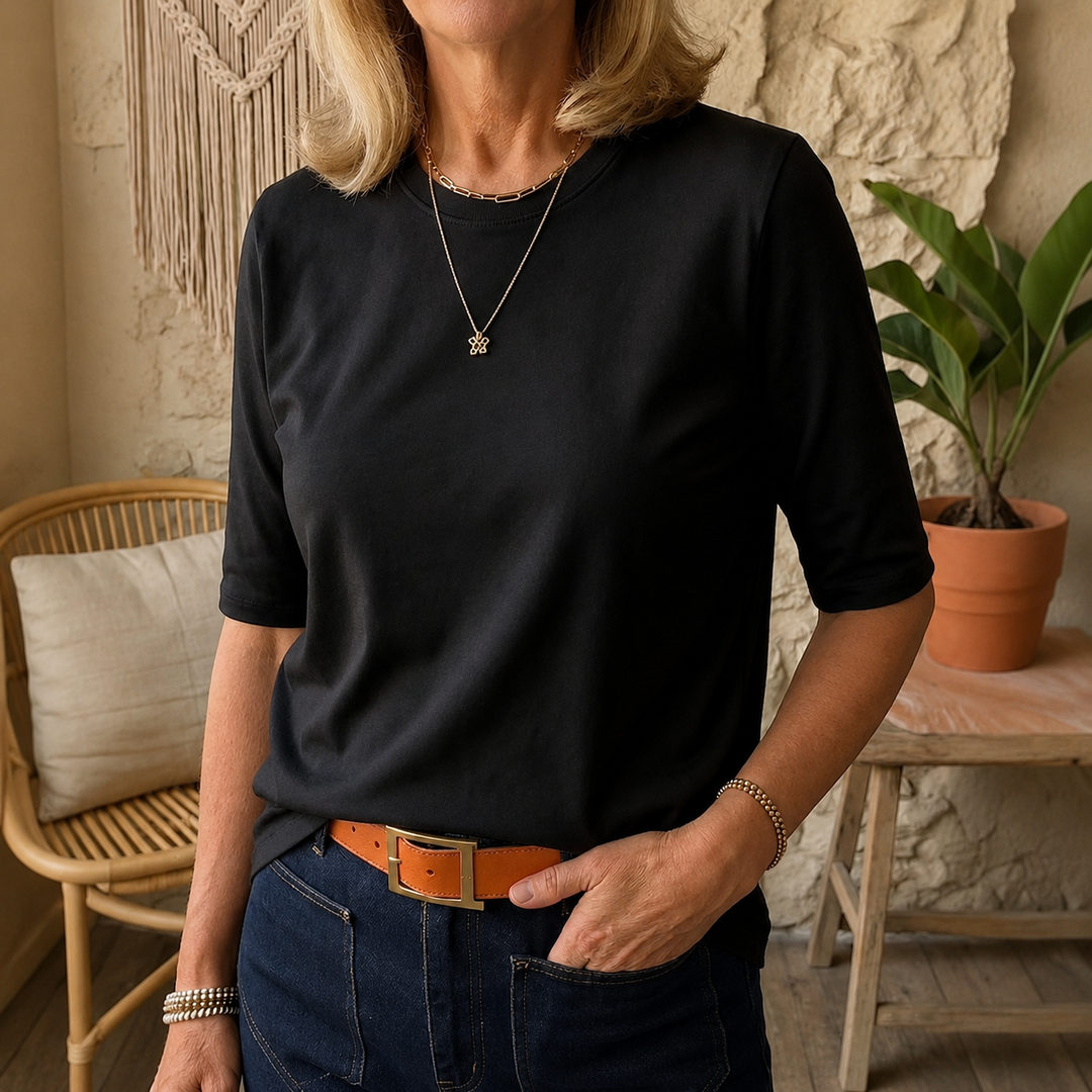 Brianna | Comfortable Coverage T-shirt