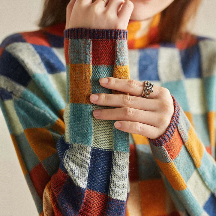 MIA™ | Retro-Inspired Plaid Sweater